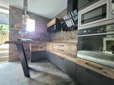 Maison 6 pièces PONS (17) - Centre ville - Piscine - Terrain de 167m²