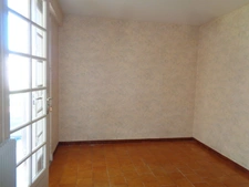 Maison à vendre SAUJON (17) 12 pièces 210m2 parcelle 700m2(deux habitations possibles)