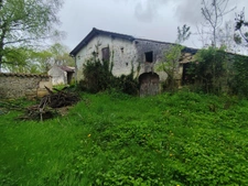 Maison à rénover entièrement – Fort potentiel – MIGRON 