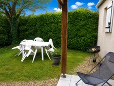 Maison à vendre 2 pièces OZILLAC (17) 2 pièces avec jardin privatif – Proche thermes de Jonzac
