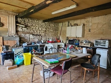 Maison à vendre SAINT DIZANT DU GUA (17) 2 pièces à rénover sur 1340m2