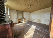 Maison à vendre SAINT DIZANT DU GUA (17) 3 pièces à rénover sur 5726m2