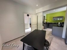 MAISON FAMILIALE T7 – 5 CHAMBRES, PISCINE ET GRANDS GARAGES – AU CALME, PROCHE A36