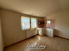 Maison Mitoyenne T5  A RÉNOVER, avec garage, sous-sol et magnifique jardin ! Secteur ANDELNANS/ FROIDEVAL (90400)