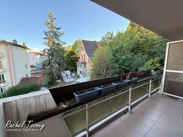 Belfort hyper-centre – Appartement T2  avec terrasse et balcon, un cocon rare au calme avec parking !