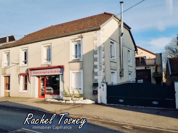 Immeuble à vendre CHAMPAGNEY (70)