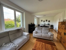 MAISON FAMILIALE T7 – 5 CHAMBRES, PISCINE ET GRANDS GARAGES – AU CALME, PROCHE A36