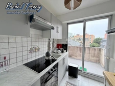 Belfort hyper-centre – Appartement T2  avec terrasse et balcon, un cocon rare au calme avec parking !
