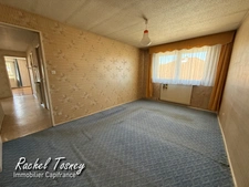 Appartement  BELFORT - BEAU POTENTIEL POUR CE T4 TRAVERSANT de 94m² -  BALCON et GARAGE !!
