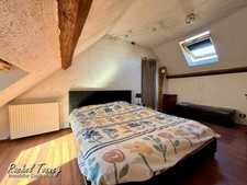 À VENDRE – Authentique corps de ferme T7 -210m²- rénové avec jardin et vue sur les Vosges –