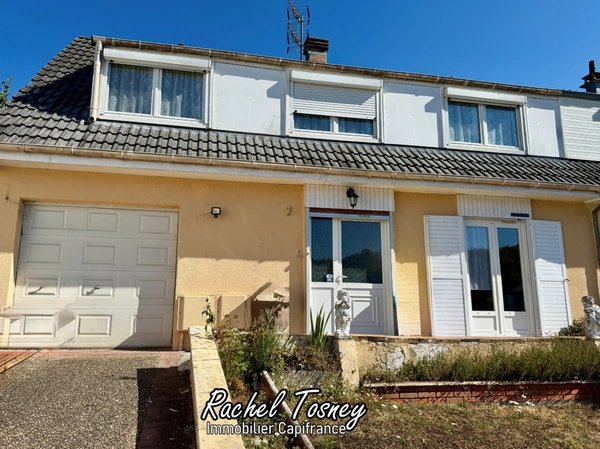 Maison Mitoyenne T5  A RÉNOVER, avec garage, sous-sol et magnifique jardin ! Secteur ANDELNANS/ FROIDEVAL (90400)