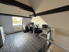 MAISON FAMILIALE T7 – 5 CHAMBRES, PISCINE ET GRANDS GARAGES – AU CALME, PROCHE A36