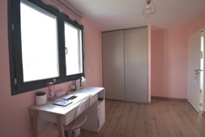 Contemporary villa of 147 m² with large garage