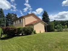 Chasselay village prisé - Maison de 155 m² - Piscine chauffée 