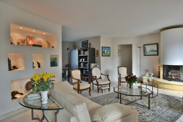 CHASSELAY (69380) - Villa de 191 m² avec garage double - Terrain de 1155 m²