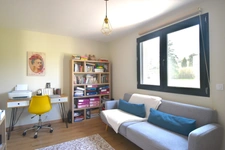 Contemporary villa of 147 m² with large garage