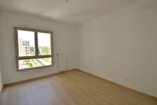 TREVOUX (01) - Appartement T4 de 95 m² avec terrasse de 14 m²