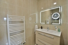 Contemporary villa of 147 m² with large garage