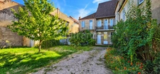 SAINT-JEAN-DE-LOSNE – MAISON DE CARACTÈRE AVEC FORT POTENTIEL D’AMÉNAGEMENT