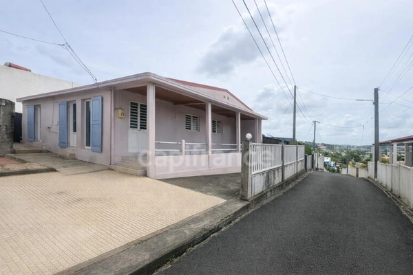 À Vendre - Fort-de-France Eaux Découpées – Maison individuelle 146 m² avec annexe et potentiel rare