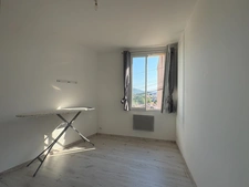 A LOUER MAISON DE VILLAGE T3 MEUBLEE
