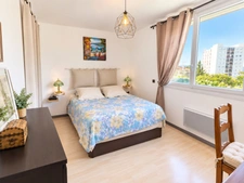 T3 AVEC BALCON, CAVE, GARAGE EN OPTION