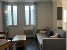 A LOUER MAISON DE VILLAGE T3 MEUBLEE
