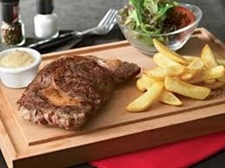 CHALLANS (85), à vendre à 20 min de la côte Vendéenne, RESTAURANT-BRASSERIE, emplacement n° 1, zone commerciale très dynamique
