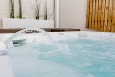 FONDS DE COMMERCE 85 secteur Les Sables : institut de beauté, spa, massages et espace duo dans un cadre entièrement repensé… une affaire clé en main !