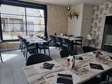 RESTAURANT-PIZZERIA-BURGERS AVEC VUE MER À NOTRE-DAME-DE-MONTS (85), ouvert 9 mois l'année, Prix NEGOCIABLE