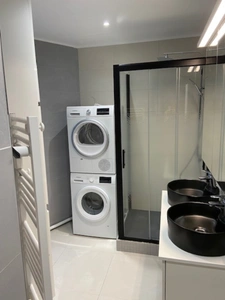 Appartement à vendre 4 pièces PARIS 10EME ARRONDISSEMENT (75) DPE en D