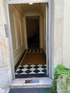 Appartement à vendre 4 pièces PARIS 10EME ARRONDISSEMENT (75) DPE en D