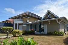 Dpt Guyane (973), for sale KOUROU exceptional bourgeois house, very well located near Devil's Lake