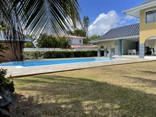 Dpt Guyane (973), for sale KOUROU exceptional bourgeois house, very well located near Devil's Lake