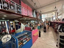 Rémire-Montjoly – Surface commerciale de prêt-à-porter OTALIA à céder, Centre commercial Montjoly 2