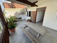 Magnifique immeuble d'investissement cabinet médical / appartements T2