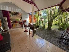 Spécial investisseur avisé, vente de l’hôtel restaurant La Chaumière, fonds et immobiliers idéalement situés à Matoury, près de Cayenne