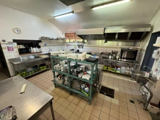 Spécial investisseur avisé, vente de l’hôtel restaurant La Marmotte, fonds et immobiliers idéalement situés à Matoury pres de l’aéroport 