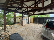 Superbe maison T5 avec piscine et jardin arboré de 1258 m2 Un véritable havre de paix