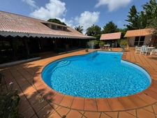 Superbe maison T5 plus studio Av Ste Rita à Montjoly près des plages 