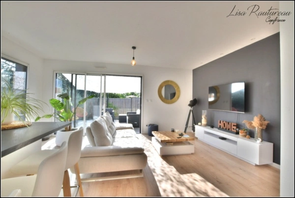 Maison à vendre - VIEILLEVIGNE (44)