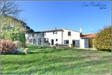 Maison à vendre 8 pièces LA BRUFFIERE (85)