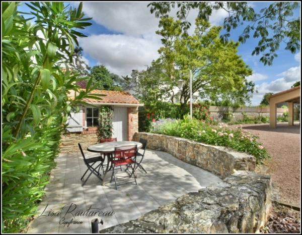 Maison à vendre -Centre Bourg - VIEILLEVIGNE (44)