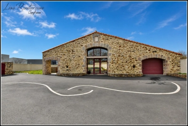 Dpt Vendée (85), à vendre MONTAIGU VENDEE maison P5   