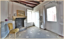 Dpt Loire Atlantique (44), à vendre VIEILLEVIGNE maison P10 de 360 m² - Terrain de 530,00 m² 