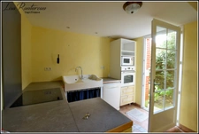 Exceptional estate - CHAVAGNES EN PAILLERS (85) - 2 houses and 2 gîtes with swimming pool