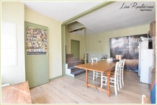 Dpt Loire Atlantique (44), à vendre VIEILLEVIGNE maison P10 de 360 m² - Terrain de 530,00 m² 