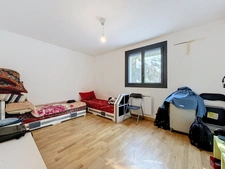 JUVIGNAC (34) - LA PLAINE : Maison à vendre 9 pièces 212 m2 divisée en deux appartements - terrain de 423 m2 - Garage - Terrasses - Jardin