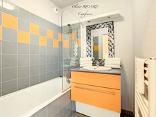 Dpt Hérault (34), à vendre JUVIGNAC Appartement T3 de 66,89 m2 dans résidence avec piscine 
