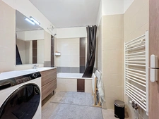 Appartement à vendre 2ème étage avec ascenseur, 3 pièces - 61 m2 + terrasse 11,30 m2 + parking couvert sécurisé
